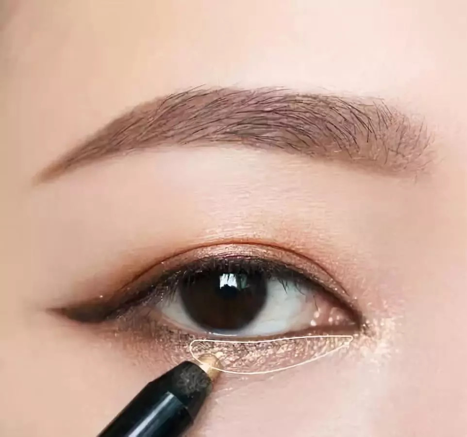 逆天化妆术告诉你,学会化妆你就是女神!