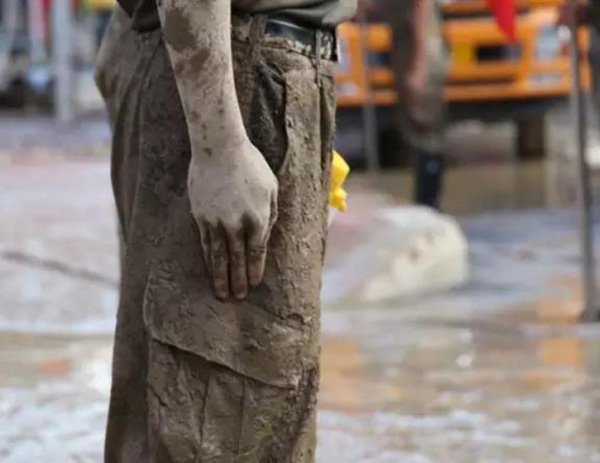 这,就是中国军人!