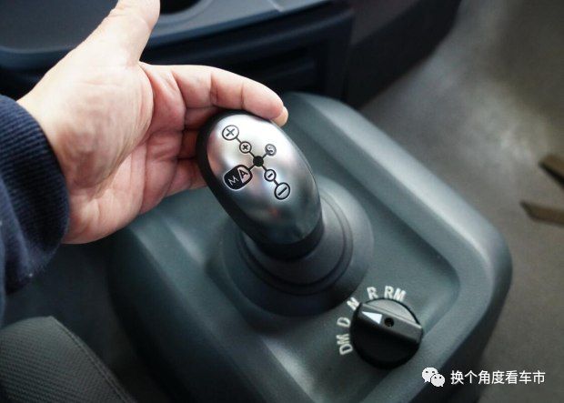 解读福田戴姆勒est-a超级卡车操控篇