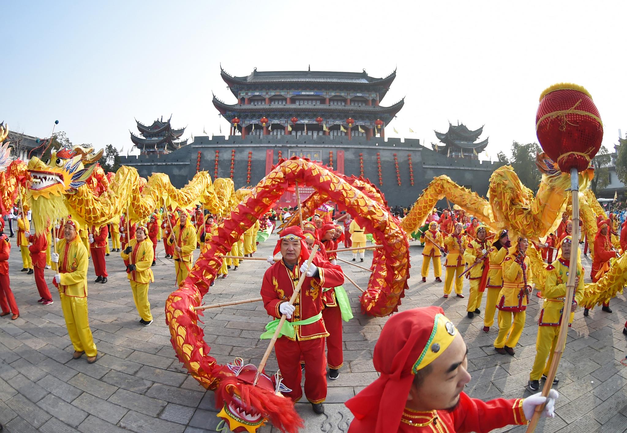 江苏金湖:民俗展演迎新春|民俗|陈义宝|金湖县_新浪新闻