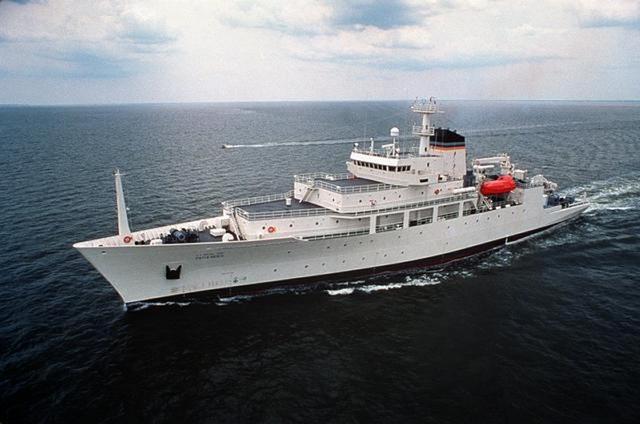 美国海军现役的探险者级海洋调查船隶属于军事海运司令部,主要在全球