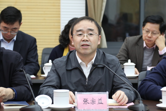 重庆市委常委常务副市长吴存荣一行来我校调研