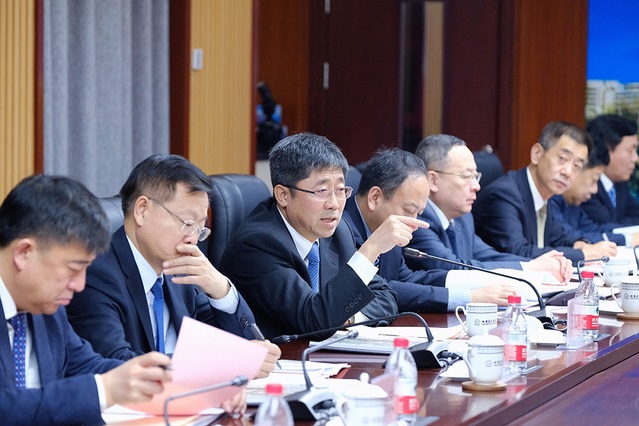 哈尔滨市工大智谷我校与哈尔滨市政府签署合作协议共建工大智谷