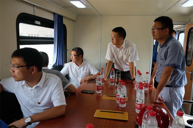 全区清垃圾除破烂美丽瓯海全域行动推进会召开