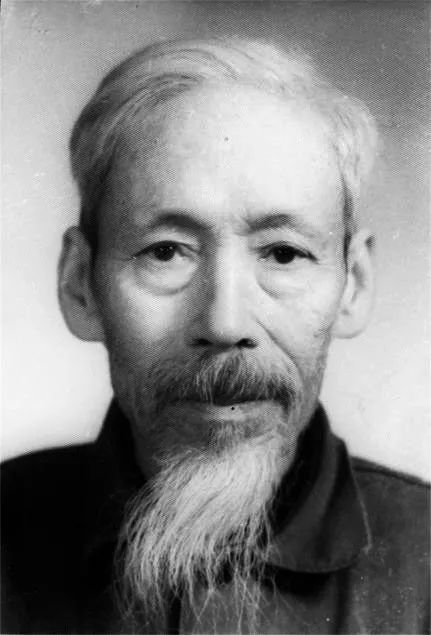 李文森:记"中国人民银行"行名题写者马文蔚先生