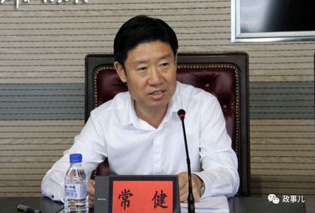 清晨,副市长从6楼坠下|榆树|常健|榆树市_新浪新闻