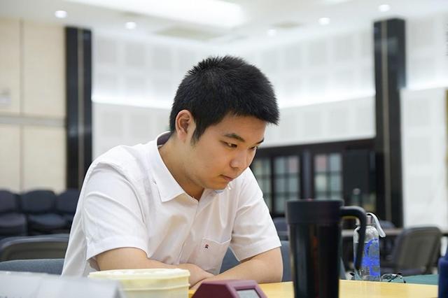 倡棋杯8强赛战罢 连笑芈昱廷等晋级
