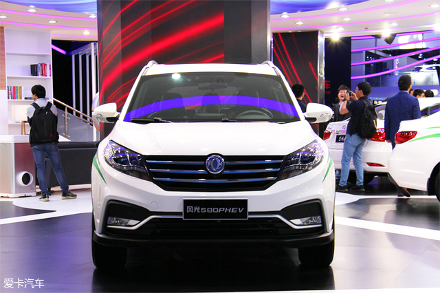 2018北京车展 东风风光580混动版静评
