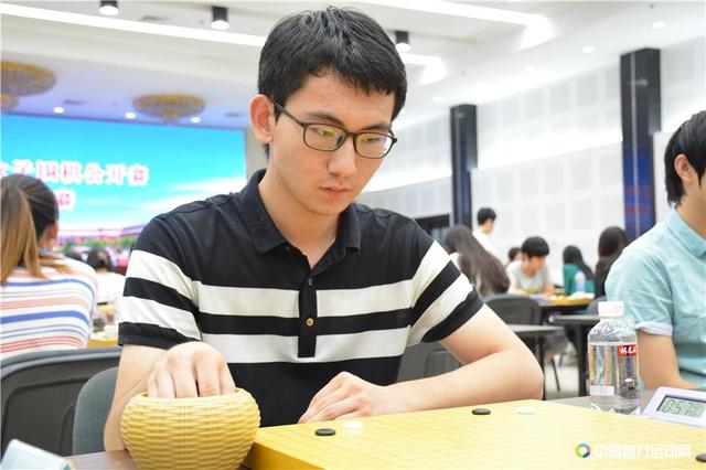 国家围棋队选拔赛程过半 李维清陈正勋保持全胜