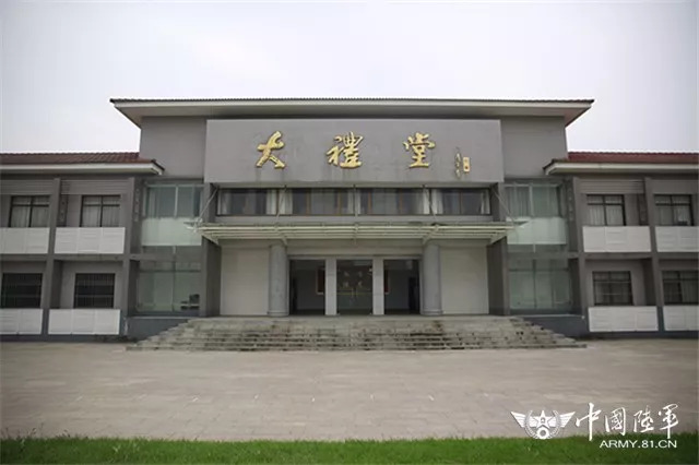 大礼堂▲营区一角!怎么样,新兵战友们,对你们的新家还满意吗?