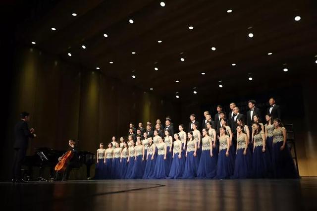 登上国际合唱大舞台秀场 鄞州"星光"合唱团绽放异彩|浙江|合唱团|星光