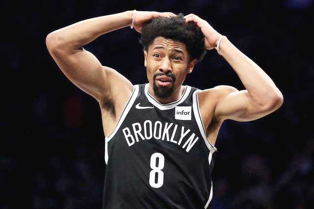 戈登27分10板丁威迪24分魔术客场大逆转篮网