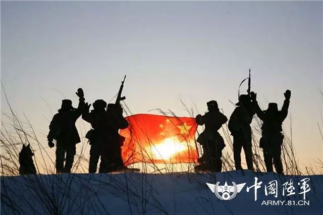 960万k㎡的坚强后盾中国哨兵为你站岗