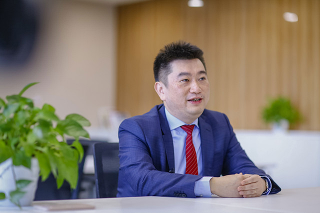 谢骏:地产金融服务生