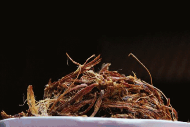 牛干巴▼马脚杆▼花米饭▼舂鱼▼竹虫▼壮家粑粑▼虾巴虫▼伴手礼荑