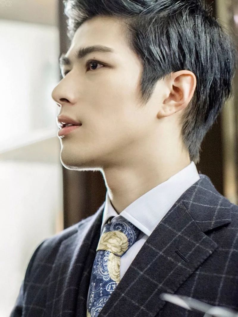 唐嫣奶罗晋?宋茜周洁琼开撕?宋祖儿辞演内幕