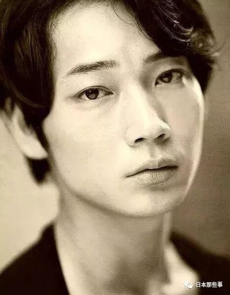 的身材让男人都沦陷了|竹内凉真|山下智久|藤冈靛_新浪娱乐_新浪网