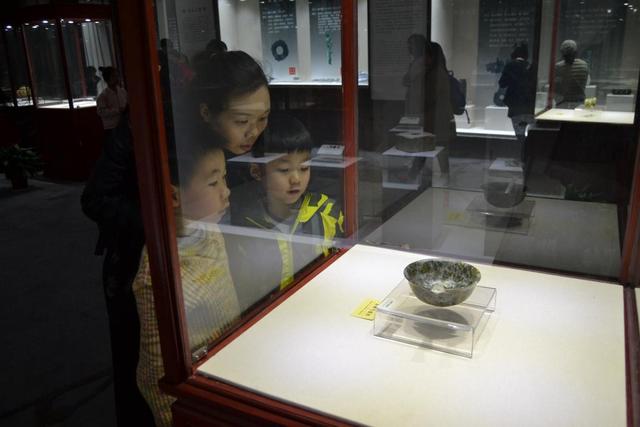 南京市宝缘斋博物馆已成为中小学生课外活动的新课堂