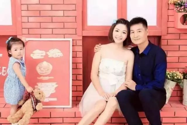 王丽坤泪读张超烈士妻子的信多想听你再叫我一声老婆