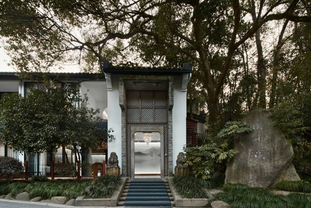 杭州周边8家网红民宿!玻璃房,无边泳池…不预