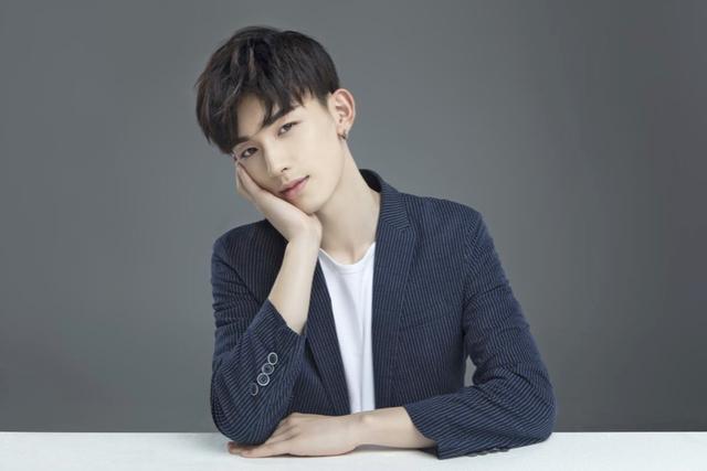 郭俊辰《惹上冷殿下》先导海报上线,网友:想看!