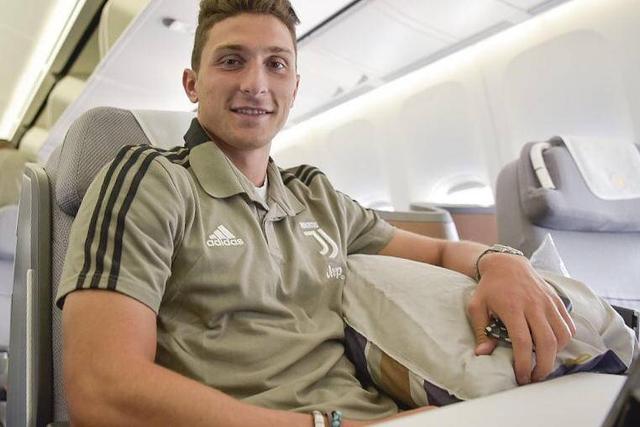 尤文AC米兰互换球员开启谈判,伊瓜能否顺利租