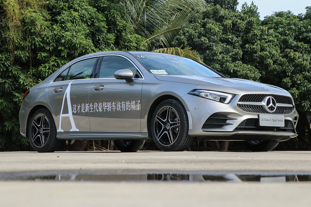 除了长轴距还有什么 试驾奔驰a 200 l