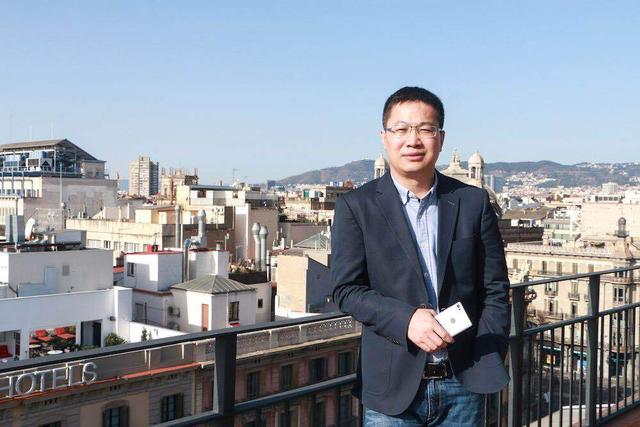 雷军发微博:原金立总裁卢伟冰加入小米|卢伟冰|金立|小米_新浪新闻