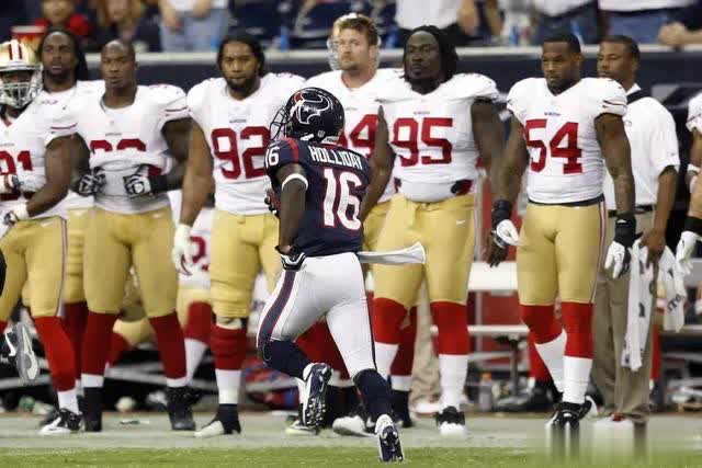 大学橄榄球史上最矮球员卡特: 智商169、身高