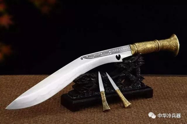 这些造型奇特的弯刀,都是日本刀模仿不来的弧度!|廓尔喀|蒙古_新浪新闻