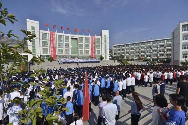 忆往昔,叙情长——古稀老校友55年后再回母校井陉一中