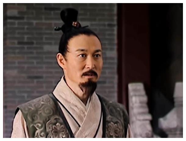 大明王朝:海瑞升官的背后,暴露了明朝官员升迁的两条潜规则