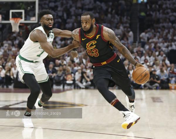 詹姆斯史诗级表现46+11+9!骑士VS凯尔特人G