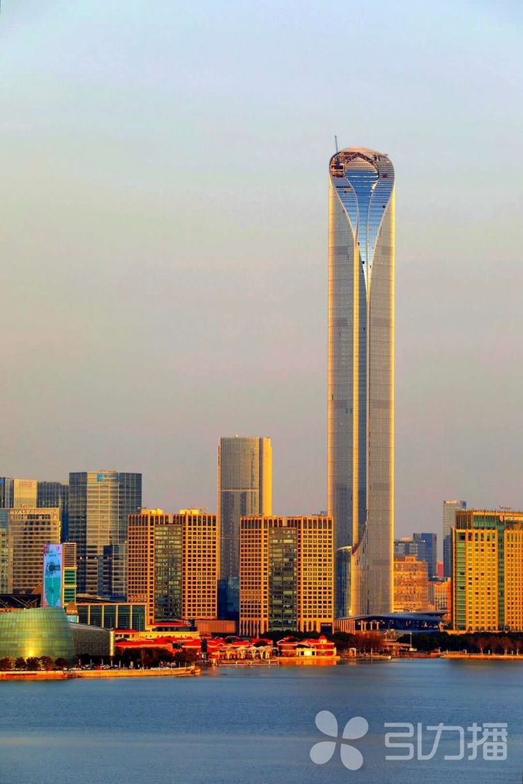 国金中心即将完工 450米垂直"城市"内藏秘密