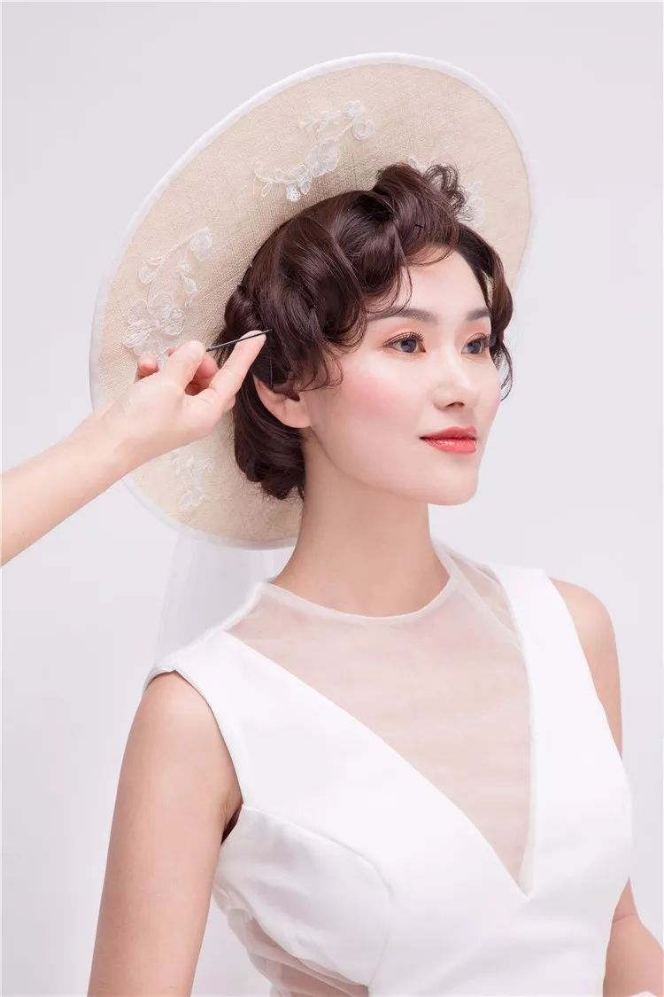 实用新娘发型打造技巧之:法式新娘造型|新娘|造型|头发_新浪网