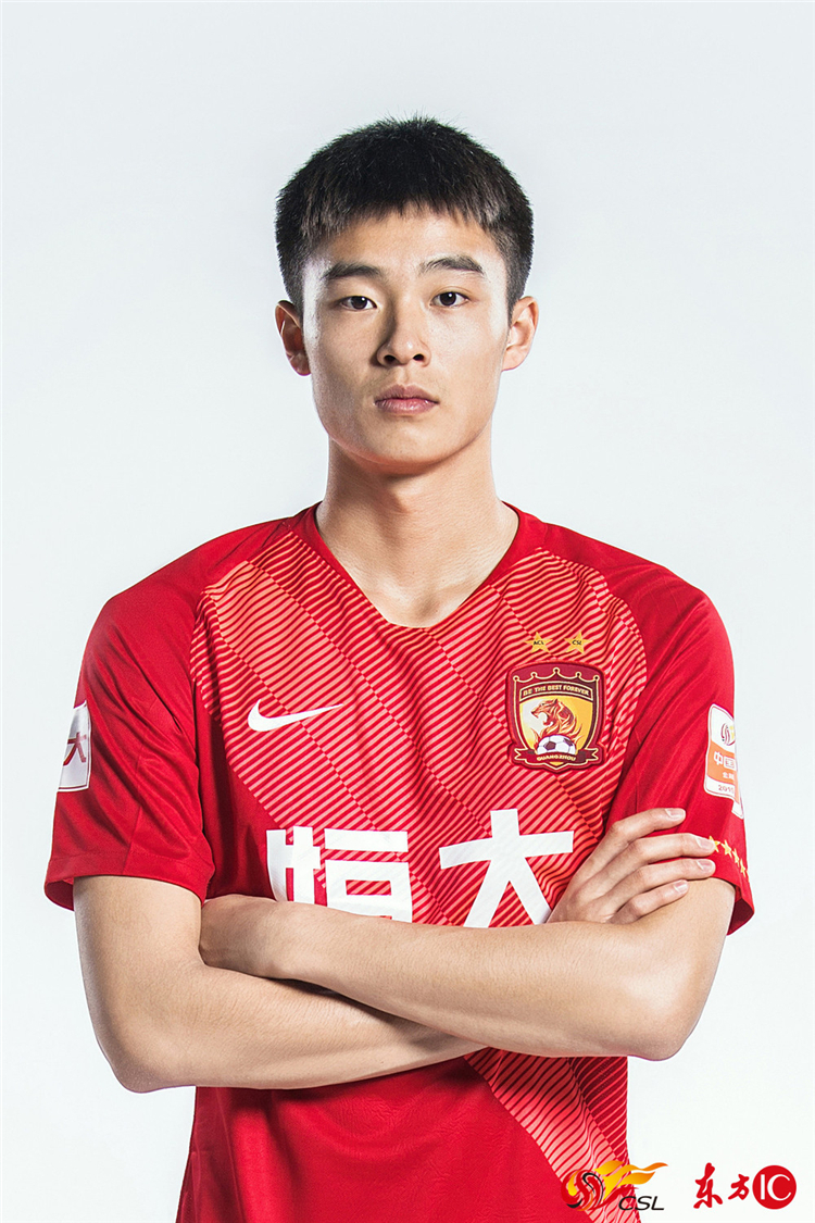 图集:2019广州恒大淘宝官方定妆照