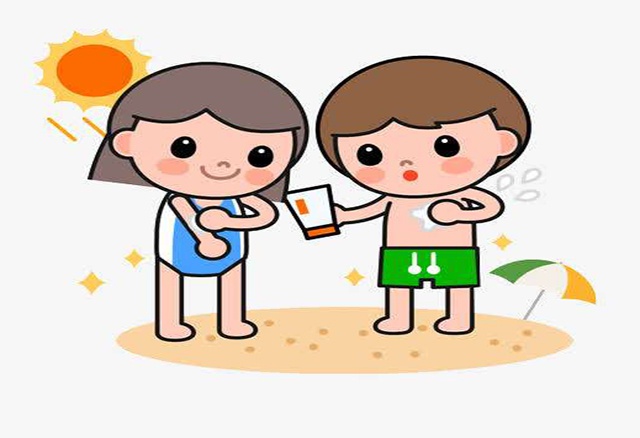 各位宝妈注意了不要在这几种情况下给宝宝涂防晒霜