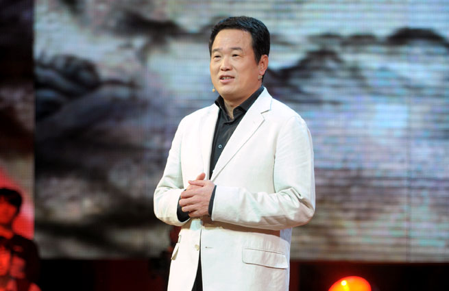 男子偶然涉足旅游业,现在坐拥100亿资产