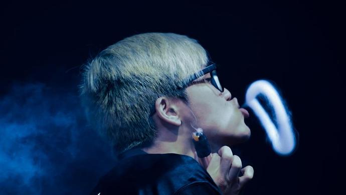 销售国内尚未生产上市的烟弹,上海一淘宝店主