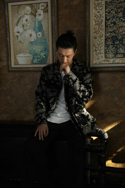 雅痞小叔高仁《反骗天下》发布会 "高粱cp"即将上线