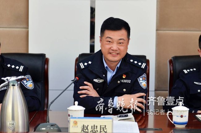 烟台交警召开治堵座谈会,向出租车司机问计问策|李建丰|座谈会|驾驶员