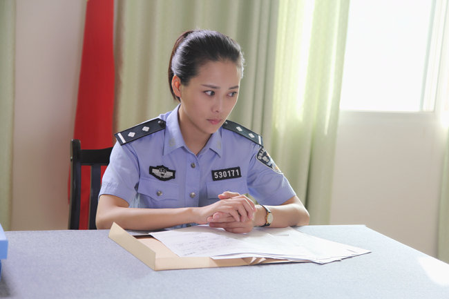 电视剧猎捕热播葛佳佳挑梁女一号