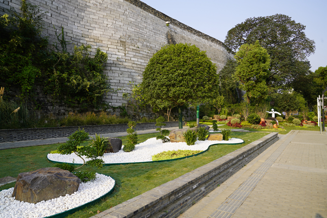 老城南又添休闲好去处集庆门至武定门城墙内侧绿道贯通了