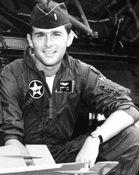 【小布什】1946年7月6日出生于康涅狄格州,美国第43任总统,美国共和党