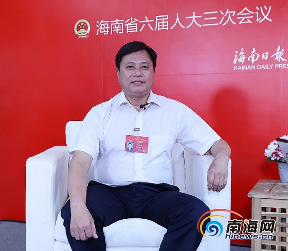 今年海南省两会期间,省人大代表,东方市委副书记,市长张长丰谈到,过去