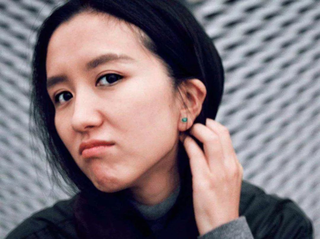 摩拜创始人胡玮炜卸任ceo共享单车元老渐离场