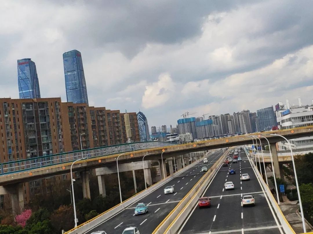 昆明市二环石虎关立交桥至大观河桥段高架桥提升改造工程项目建设指挥