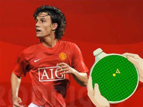 本世纪曼联冬窗引援盘点:生姜头二进宫,董方卓出场仅三次|林德加德