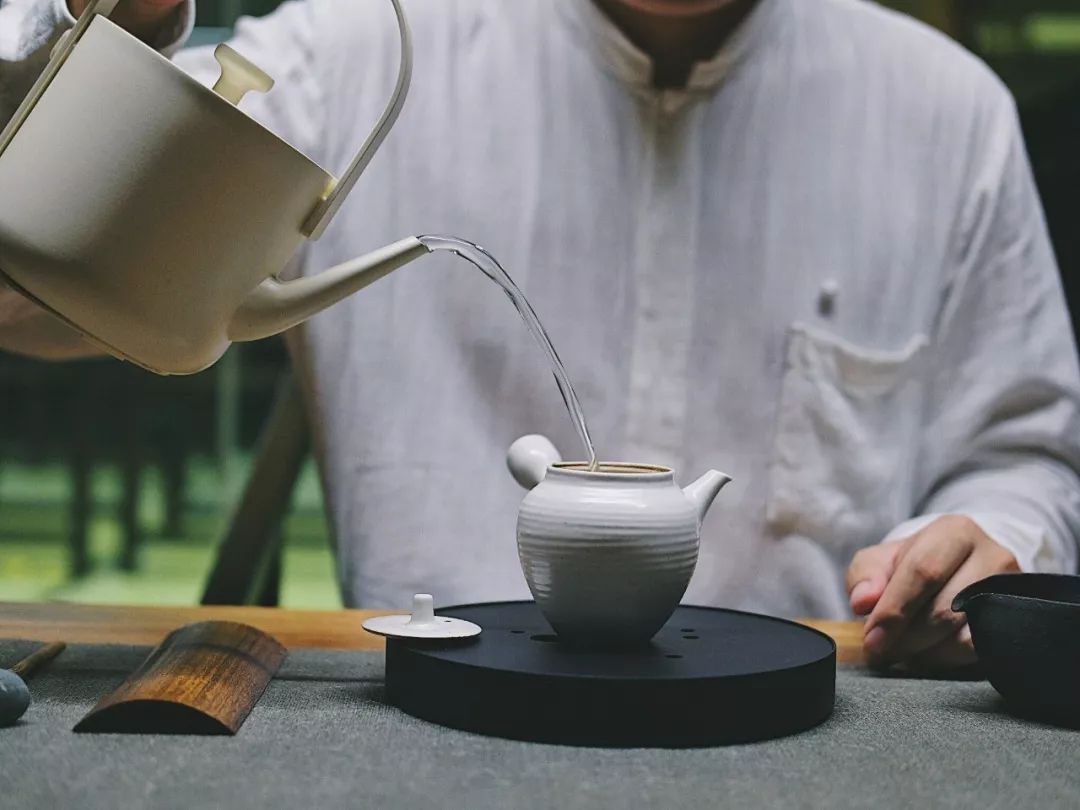 miniko游记品茗吃素抚琴闻香玩水做仙女在这个10000㎡的院子都可以