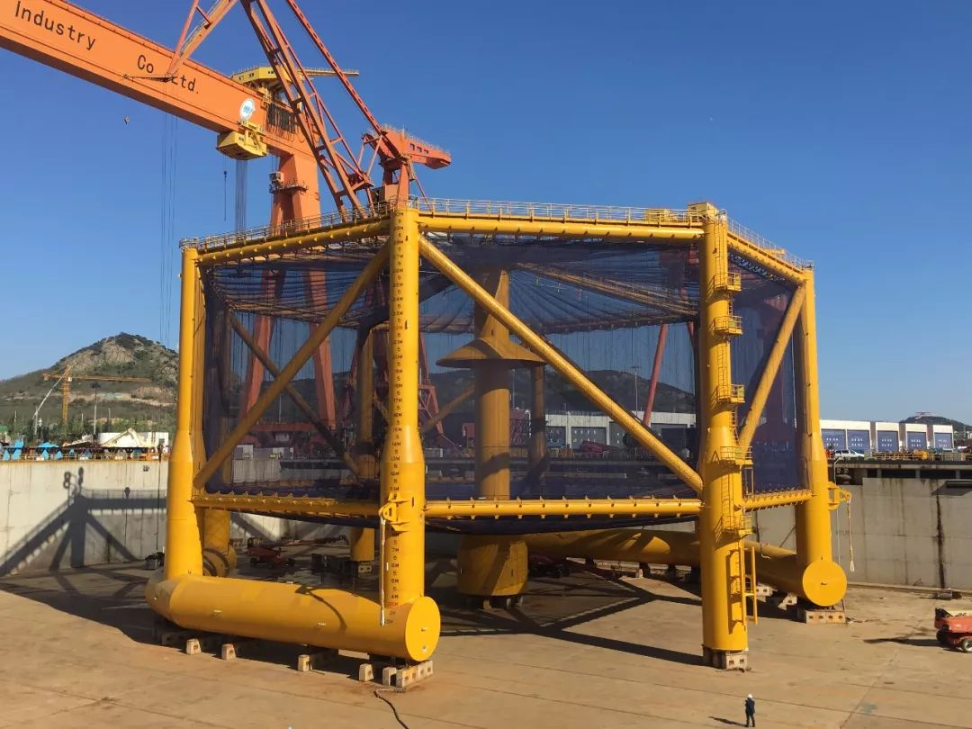 【央媒看青岛】走近超级深海养鱼装备——深蓝一号